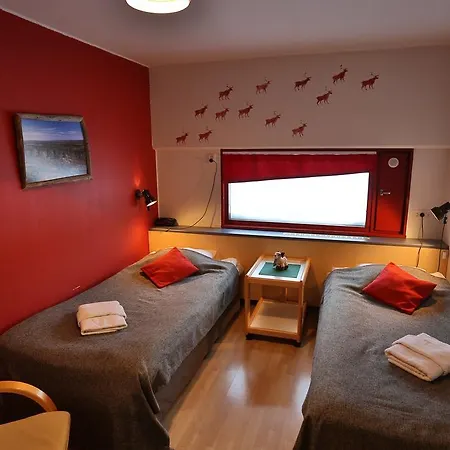 Ξενοδοχείο Yllaes